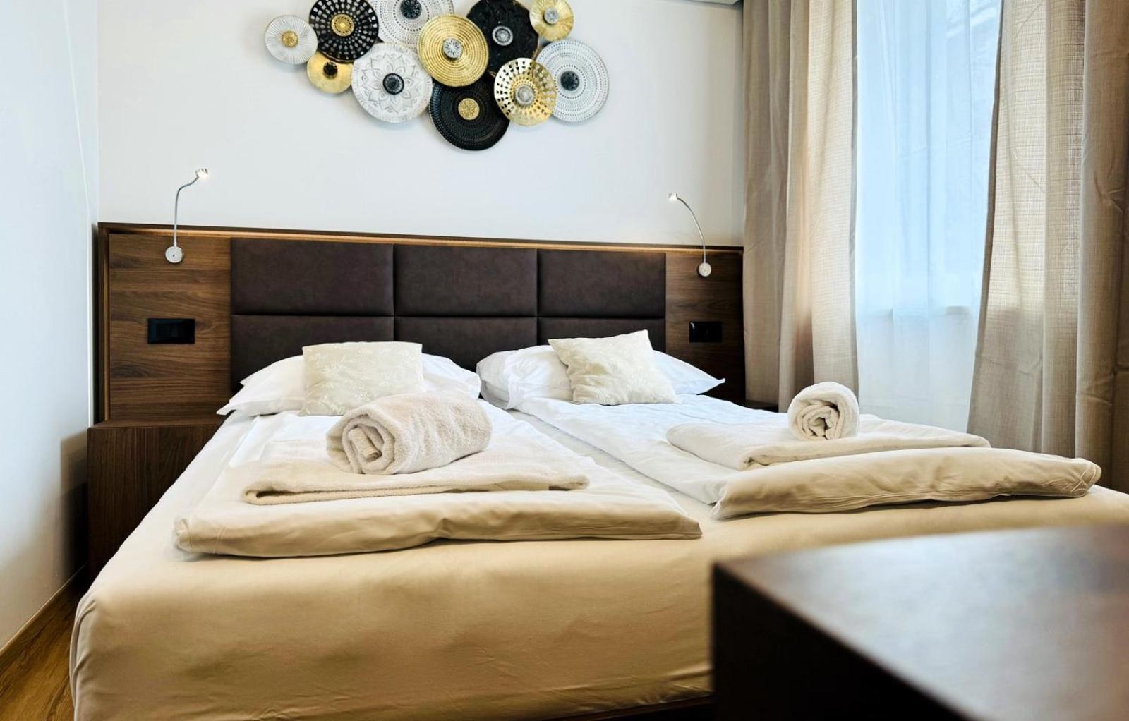 Apartments & Rooms Artemus Belveder 科佩尔 外观 照片