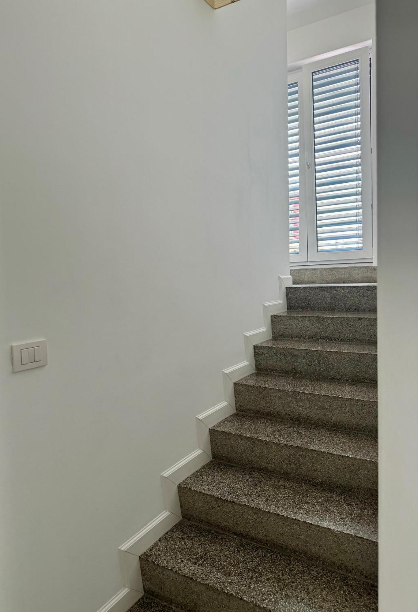 Apartments & Rooms Artemus Belveder 科佩尔 客房 照片