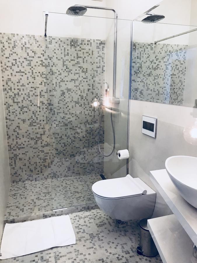 Apartments & Rooms Artemus Belveder 科佩尔 外观 照片